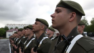 Кубраков принял присягу у бойцов внутренних войск
