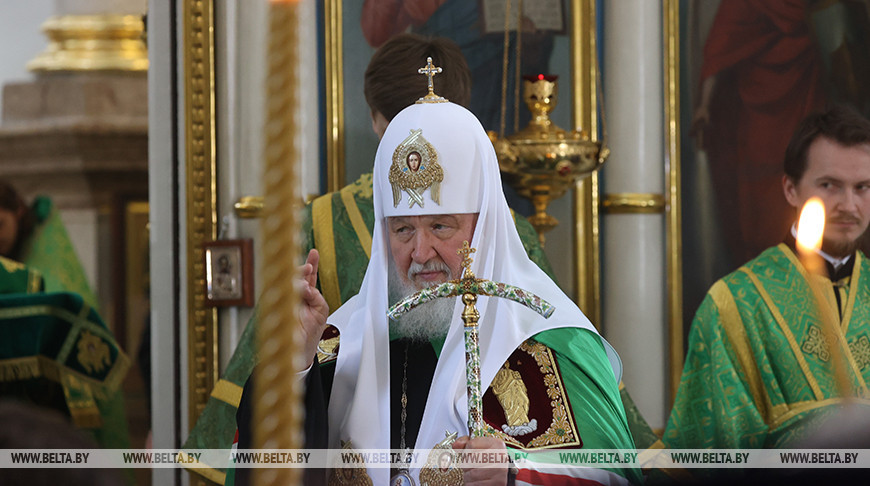 Патриарх Кирилл провел богослужение в кафедральном соборе Минска