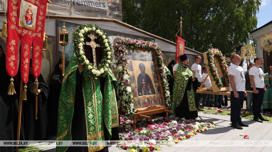 Крестный ход в день памяти Евфросинии Полоцкой