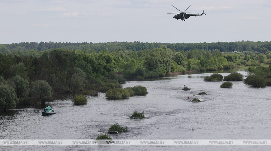 Военнослужащие 103-й Витебской воздушно-десантной бригады отработали эпизод переправы через Сож