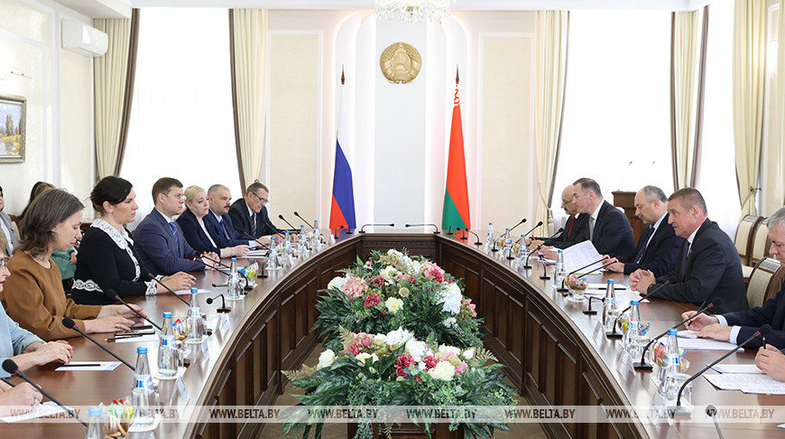 Заяц встретился с заместителем губернатора Мурманской области