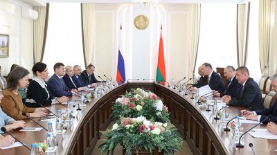 Заяц встретился с заместителем губернатора Мурманской области