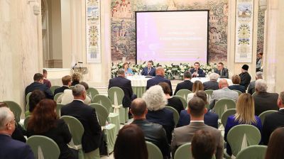 Заседание секции "Великая Победа в общественно-медийном дискурсе" прошло на парламентской конференции в Минске