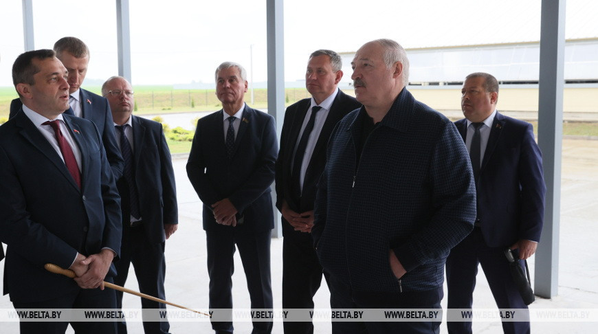 Лукашенко посетил ОАО "Агрокомбинат "Юбилейный" в Оршанском районе