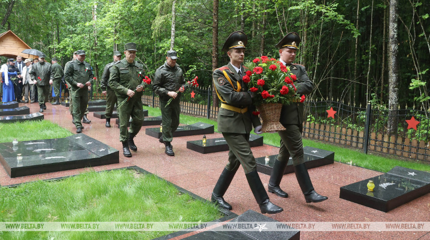 Мемориальный комплекс "Славный" открыли в Кличевском районе после реконструкции