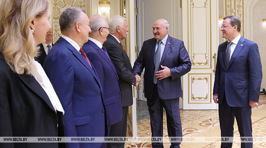 Лукашенко встретился с губернатором Самарской области