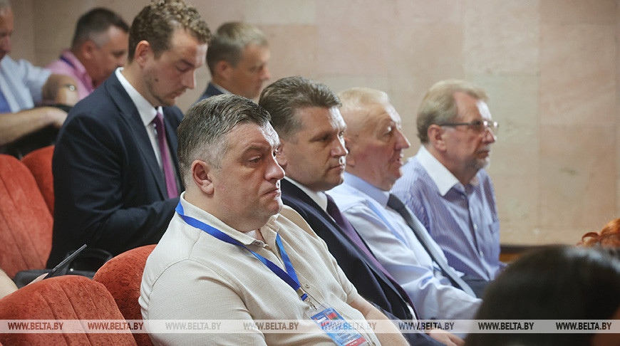 Белорусско-российское взаимодействие в АПК обсуждают на Форуме регионов