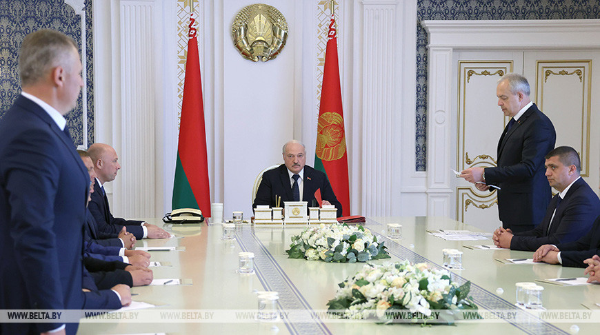 Лукашенко принял кадровые решения о согласовании на должности новых руководителей районов