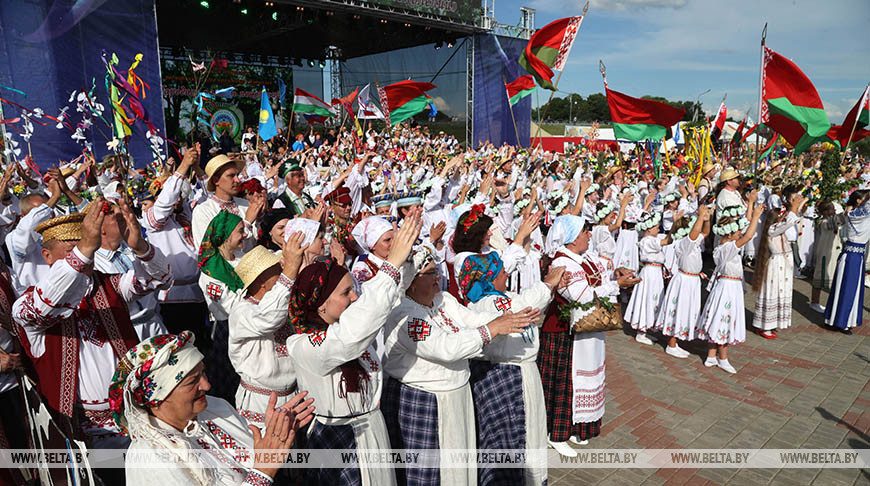 Торжественное открытие праздника "Купалье" прошло в Александрии