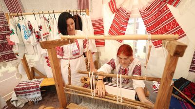 Конкурс мастеров традиционного ткачества "Палатняныя пераплёты" в Витебске