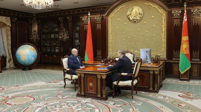 Лукашенко провел встречу с председателем Гродненского облисполкома