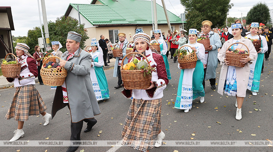 Торжественным шествием начались областные "Дажынкі-2022" в Глубоком