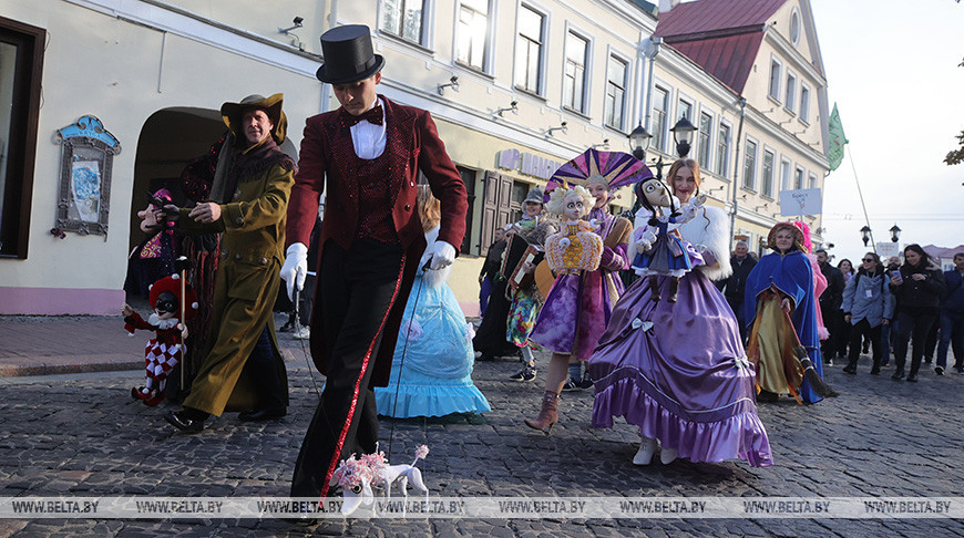 В Гродно стартовал III Международный фестиваль кукольного искусства "Лялькі над Нёманам"