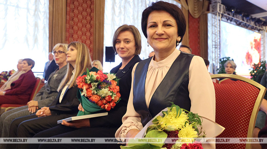 Во Дворце Республики прошли торжественные мероприятия ко Дню учителя