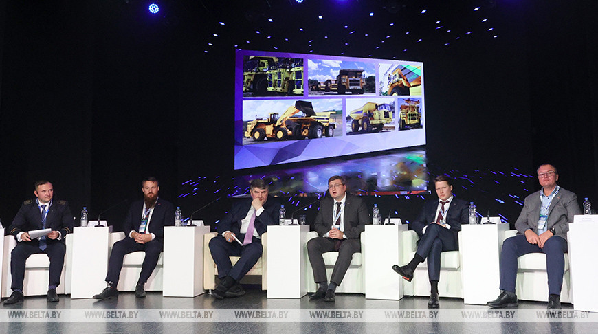 Форум "БЕЛАЗ-2022. Цифровизация и экологичность" состоялся в Жодино