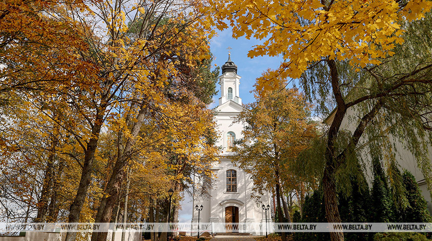 Свято-Успенский Жировичский монастырь - крупнейший православный центр Беларуси