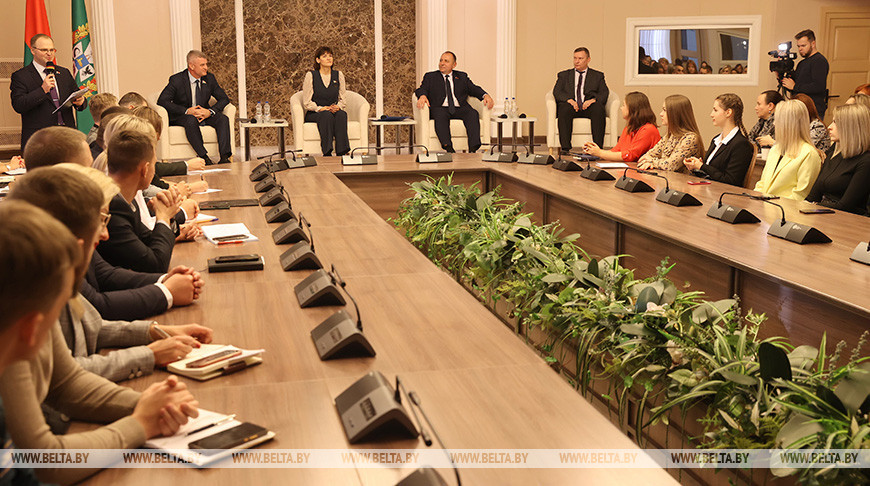 В Гомеле прошла диалоговая площадка по обсуждению проекта закона о ВНС и внесению изменений в Избирательный кодекс Беларуси