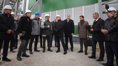 Головченко посетил строящееся производство стеклянной тары в Гродно