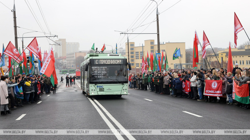 Движение по реконструированному Сельмашевскому мосту открыли в Гомеле