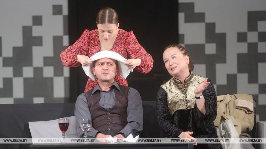 Премьерный показ постановки "Мужчина и женщины" прошел в Гродненском драмтеатре