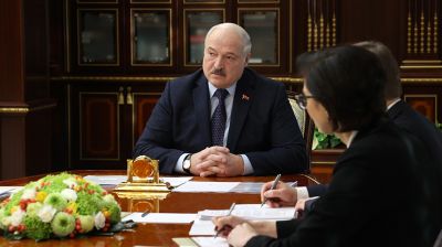 Лукашенко принял с докладом министра здравоохранения