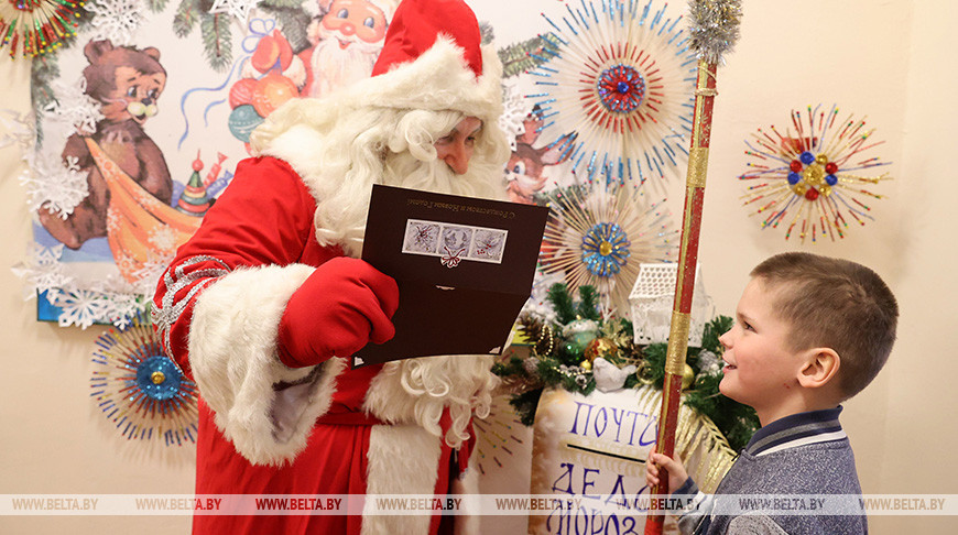 В Могилеве готовят к открытию сказочный дом Деда Мороза