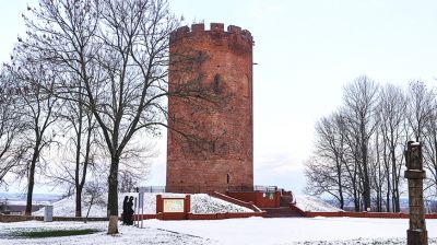 Каменецкая вежа - уникальный памятник архитектуры XIII века