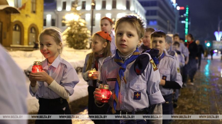 Вифлеемский огонь доставили в Минск