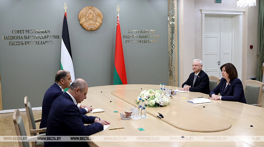 Кочанова встретилась с послом Палестины