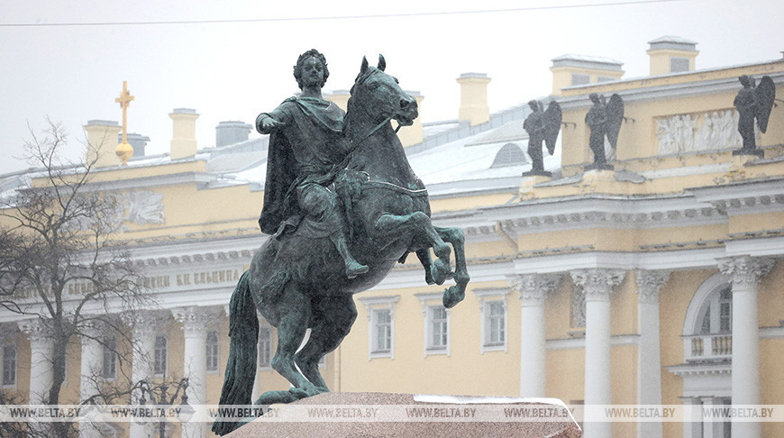 Города мира. Санкт-Петербург