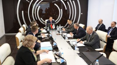 Головченко принял участие в заседании наблюдательного совета Банка развития