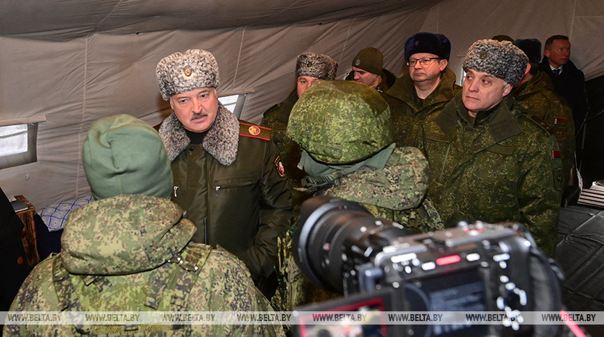 Лукашенко посетил 230-й общевойсковой полигон Обуз-Лесновский под Барановичами