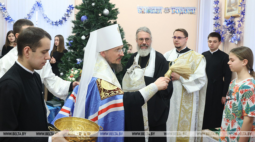 Митрополит Вениамин и министр здравоохранения посетили Минский центр медреабилитации детей