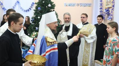 Митрополит Вениамин и министр здравоохранения посетили Минский центр медреабилитации детей