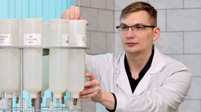 Аспирант Витебского медуниверситета получил стипендию Президента за разработку в сфере стоматологии