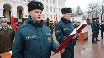 Более 50 новобранцев МЧС со всей Витебской области приняли присягу