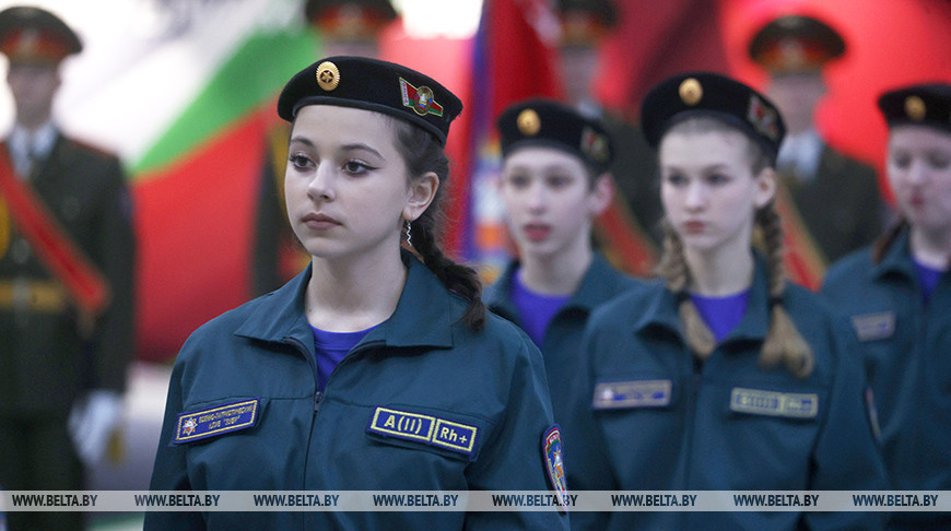 Церемония открытия городского военно-патриотического клуба ОПЧС "Зубр" состоялась в Минске
