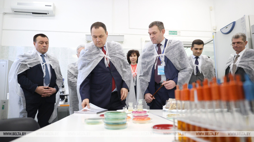 Головченко посетил Научно-практический центр НАН Беларуси по продовольствию
