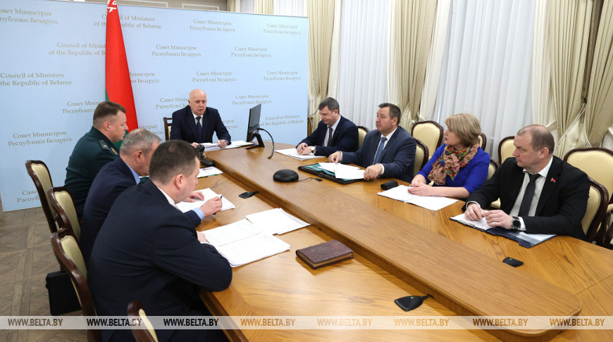 Сивак провел совещание в Совете Министров