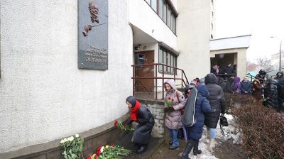 В Минске открыли мемориальную доску народного артиста Беларуси Михаила Финберга