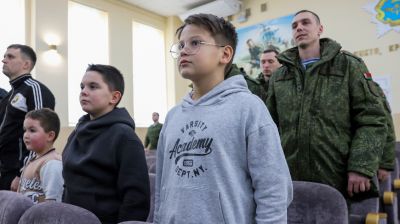 Брестские десантники создали для детей военно-патриотический клуб "Зубр"