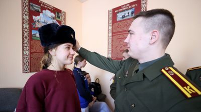 Активистки молодежного крыла БСЖ посетили Военную академию