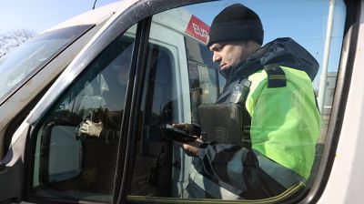 ОГАИ Ленинского района Минска и транспортная инспекция проверили работу микроавтобусов
