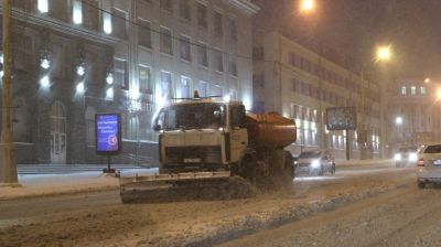 Столичные службы в оперативном порядке устраняли последствия снегопада в Минске