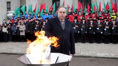 "Огонь созидания" зажгли в Гродно на акции "Память. Мир. Созидание"