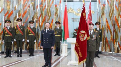 Кубраков вручил боевое знамя отряду специального назначения "Рысь"