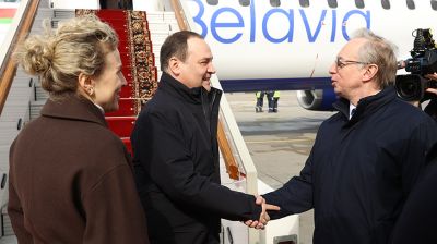Головченко прибыл с рабочим визитом в Москву