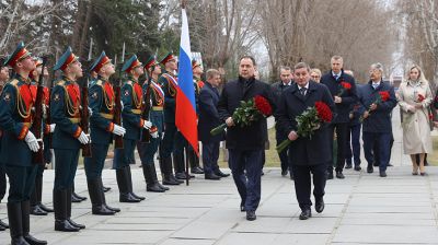 Головченко посетил мемориальный комплекс "Героям Сталинградской битвы"