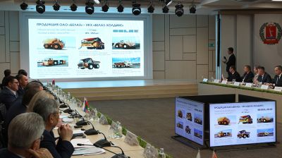 Головченко принял участие во встрече промышленников Беларуси и Волгоградской области