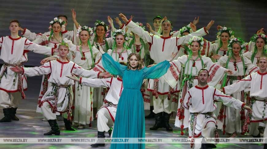 Праздничный концерт, посвященный Дню единения народов Беларуси и России